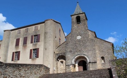 Prieuré de la presqu’île d’Ambialet